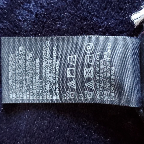 Sleeveless Tommy Hilfiger Dress - Picture 8 of 9